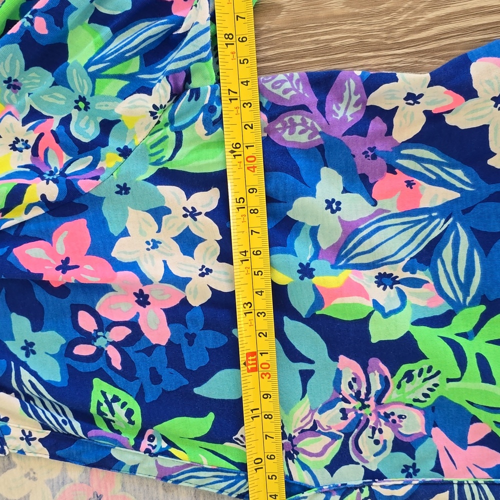 Lilly Pulitzer super cute dress in Borealis Blue 💙💛🩵 - Picture 4 of 8